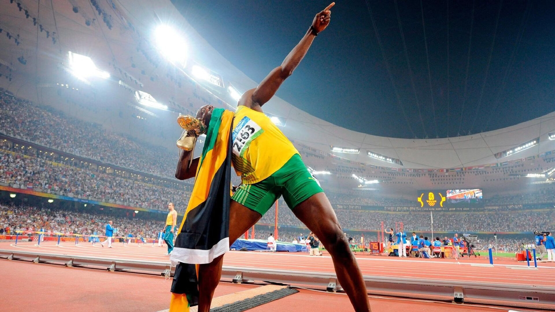 爱游戏体育app-《王者荣耀荣耀之夜,高潮不断,王者归来》,荣耀王者之王者荣耀小说